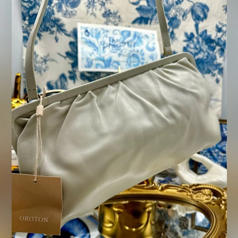 🆕 OROTON 🧿 NWT Celia XL Long Leather Clutch, Cream